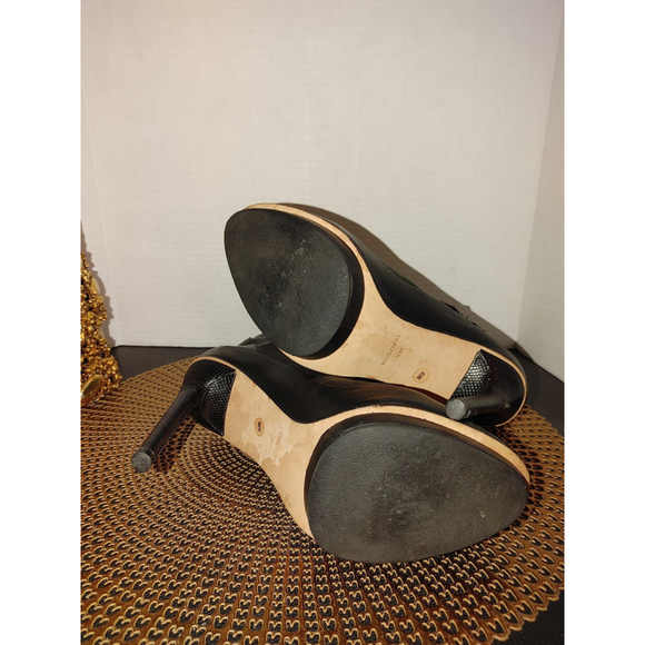 BCBGMaxazaria Night Leather Booties size 9M - Picture 5 of 6